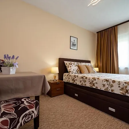 Apartmani Tome Apartment
