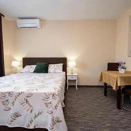 Apartmani Tome Lejlighed *