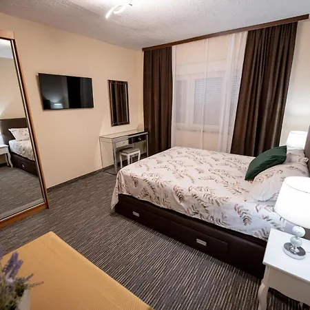 Apartmani Tome Apartment