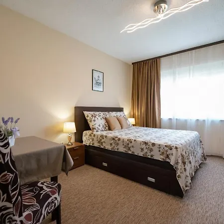 Apartman Tome